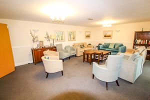 COMMUNAL LOUNGE- click for photo gallery